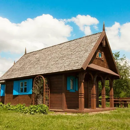 Holiday House Folwark Jelen Poniklica Exterior photo